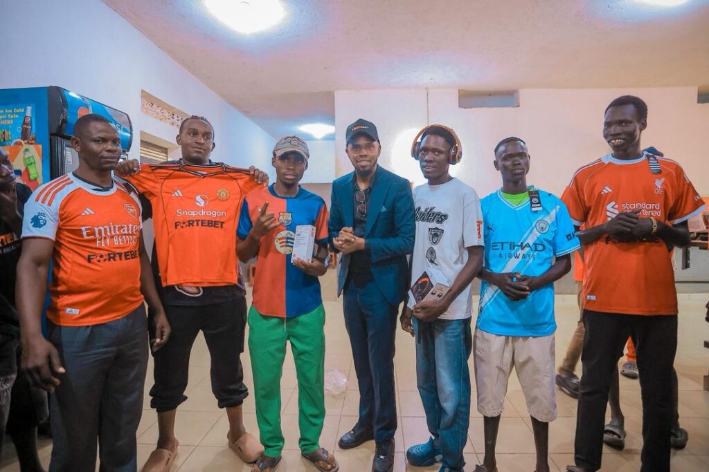 PICTORIAL: FORTEBET GIFTS BWEYALE, KIGUMBA, KARUMA, KIRYANDONGO WITH AMAZING GOODIES
